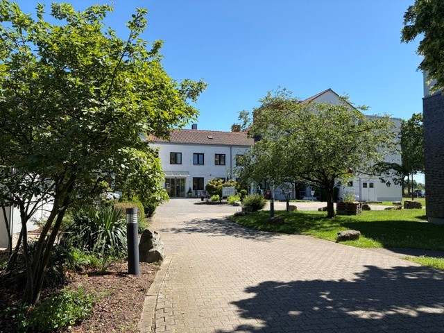 Slide 4